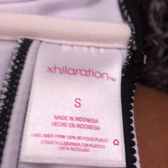 Swim suit - Picture 3 of 4